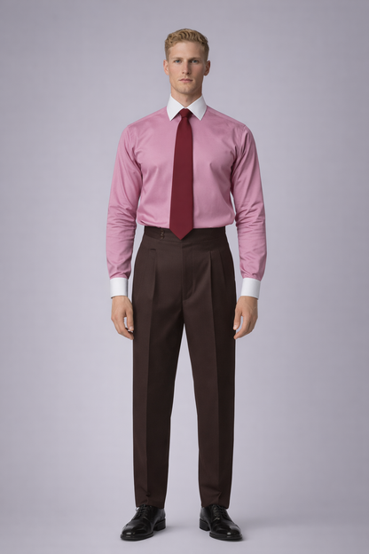 Chemise rose poudré à poignets blancs mousquetaires